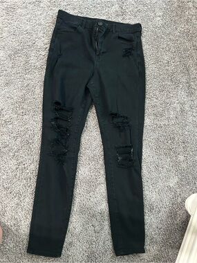American Eagle Outfitters Black Distressed Skinny Jeans